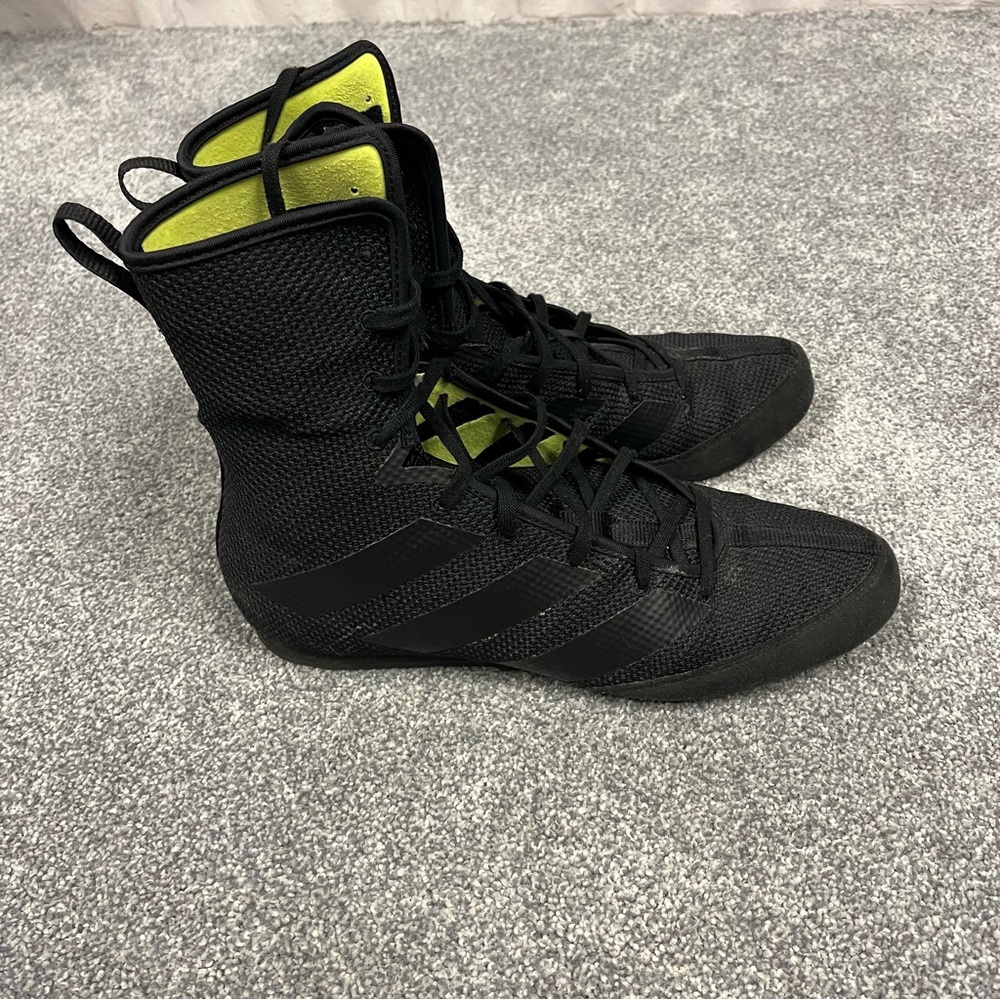 ADIDAS Rare Men’s Box Hog 3 Boxing Shoes Triple Black F99921 Athletic Size 10.5
